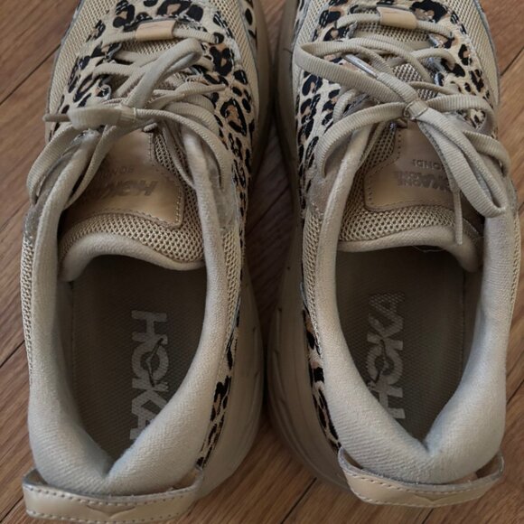 HOKA x Engineered Garments - Bondi L - Sand Leopard - Picture 6 of 11